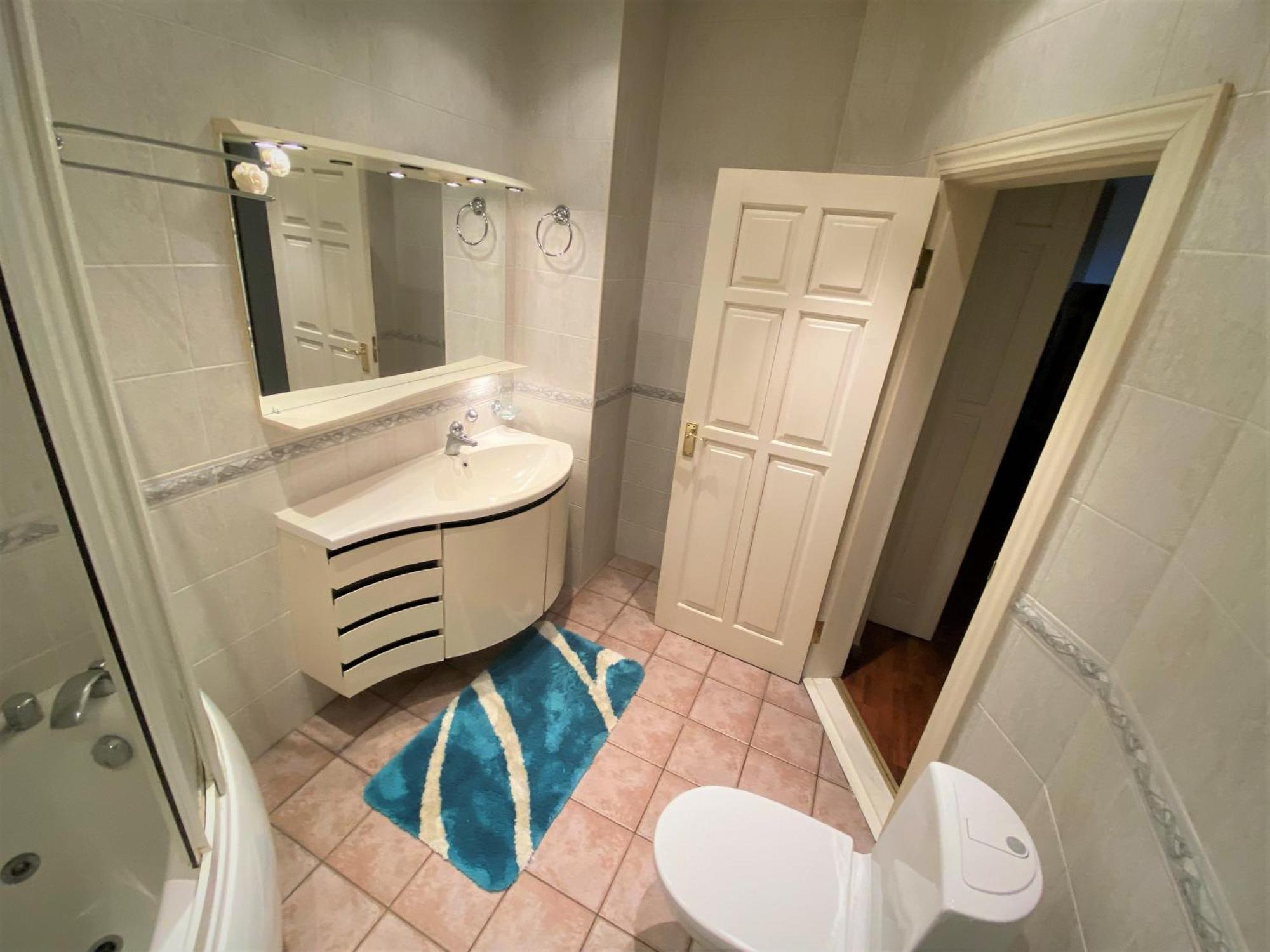 Alunana Lux Jakuzzi Apart, Facade Is Under Renovation, In Riga Art Nouveau Area, Self Check-In Extérieur photo